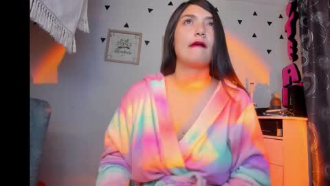 Emily Jang online show from November 2025 11:07:01 AM