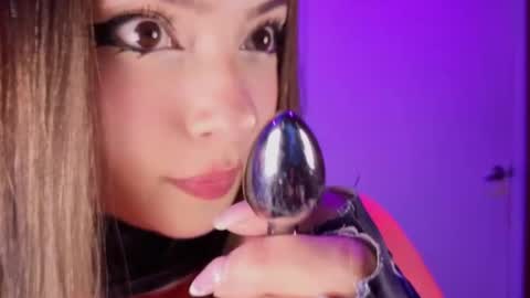 VALEEEN online show from March 2026 03:23:02 PM