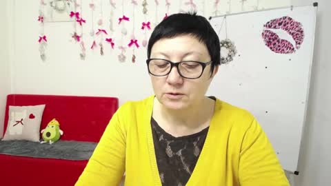 Emily online show from April 2026 05:37:02 AM