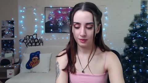 Emyli online show from December 2024 09:15:02 PM