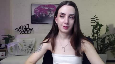 Emyli online show from January 2025 03:22:01 AM