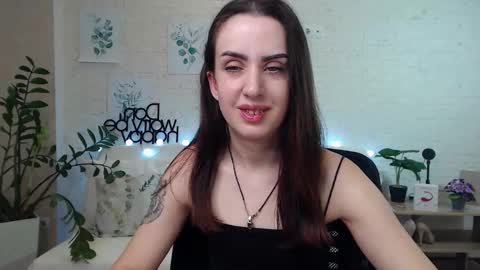 Emyli online show from January 2025 11:46:01 PM