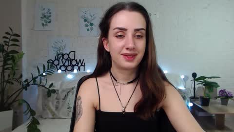 Emyli online show from January 2025 12:49:01 AM