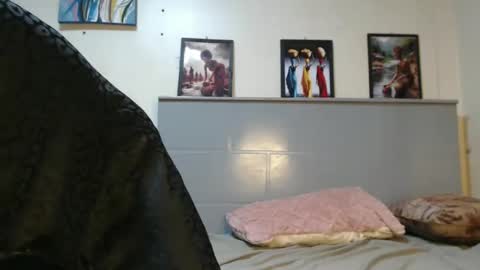 Emilly online show from March 2025 08:50:02 PM