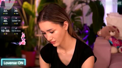 Emily online show from December 2025 06:23:01 AM