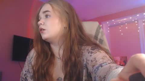 Emily  Emi online show from October 2025 05:20:02 PM