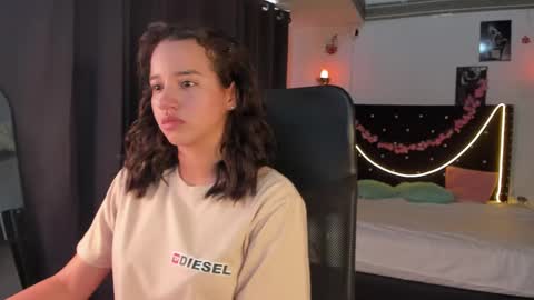 emilyrousex online show from March 2025 05:58:02 PM