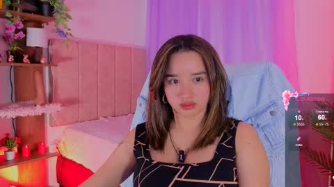 emilyrousex online show from November 2025 05:35:02 PM