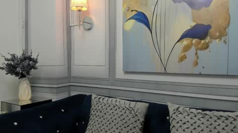 Snapshot of emilyrousse__ chatting on April 2026 11:25:01 AM Emily online show from April 2026 11:25:01 AM