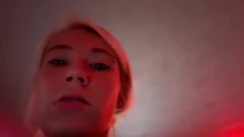 emilywarren296 online show from September 2025 03:04:02 PM