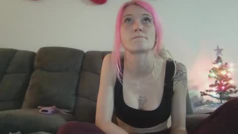 emilywarren296 online show from November 2025 12:33:01 AM