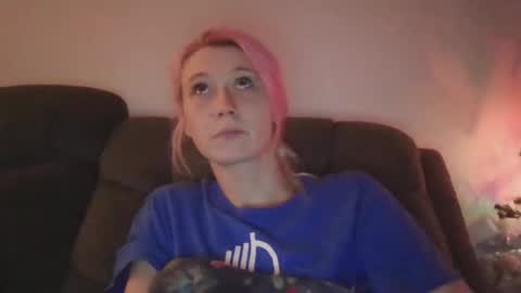 emilywarren296 online show from November 2025 02:10:02 AM