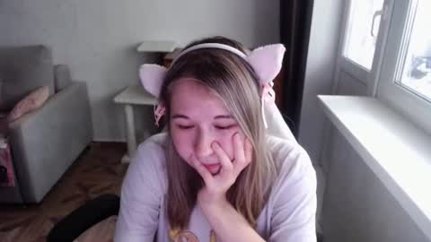 Snapshot of emilyway chatting on July 2026 10:29:01 AM emilyway online show from July 2026 10:29:01 AM