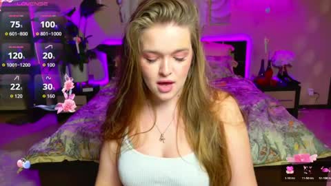 emilywhisperawesome online show from April 2026 08:53:01 PM