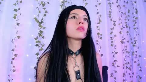 Snapshot of emilywithe_ chatting on May 2026 12:52:02 AM online show from May 2026 12:52:02 AM