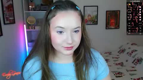 Emily online show from December 2025 08:49:02 PM