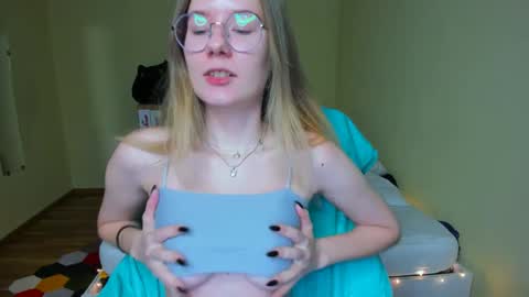 Emily online show from February 2025 05:31:02 PM