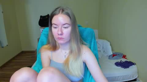 Emily online show from February 2025 09:58:02 AM