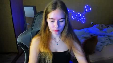 Snapshot of emilyy____ chatting on May 2026 07:11:01 PM Emily online show from May 2026 07:11:01 PM