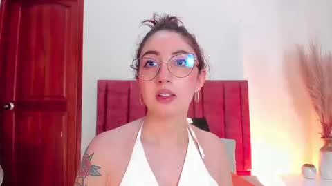 Emilyy Watson online show from September 2025 12:22:02 AM