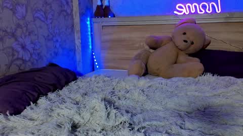 Emma online show from December 2024 05:21:01 AM