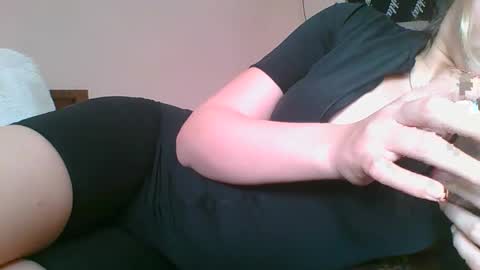 emma_991 online show from December 2024 07:29:02 AM