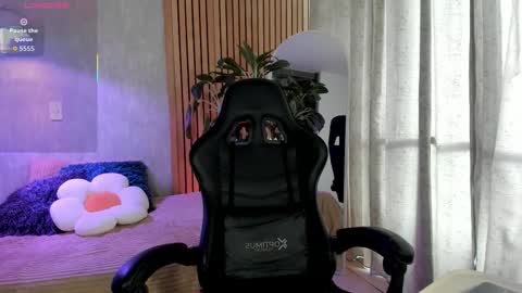   online show from January 2026 09:07:02 PM