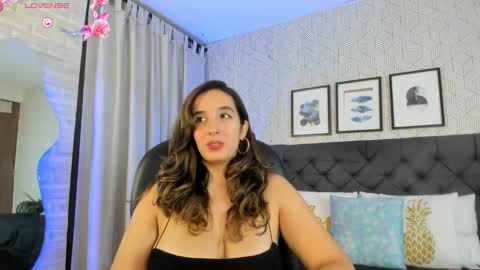 Emma online show from March 2025 12:33:02 PM