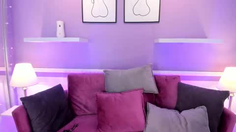 emma__walkerr_ online show from January 2025 10:11:02 PM