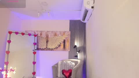 Alice online show from February 2025 06:44:02 PM