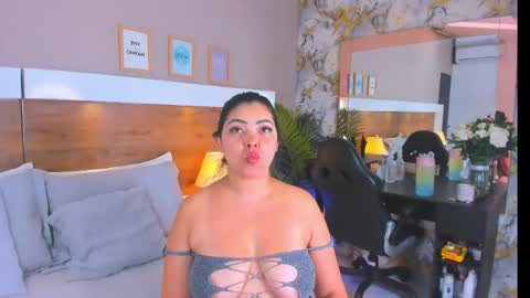 Emma  online show from April 2026 12:10:01 PM