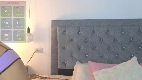 Snapshot of emma_blake__ chatting on October 2025 06:34:02 AM Emma online show from October 2025 06:34:02 AM