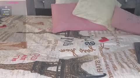 Snapshot of emma_blake__ chatting on October 2025 11:26:02 PM Emma online show from October 2025 11:26:02 PM