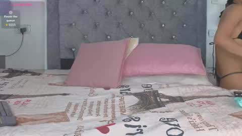 Snapshot of emma_blake__ chatting on October 2025 05:30:01 AM Emma online show from October 2025 05:30:01 AM