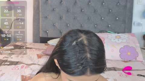 Snapshot of emma_blake__ chatting on October 2025 02:31:01 PM Emma online show from October 2025 02:31:01 PM