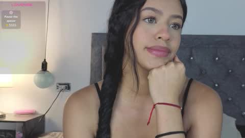 Snapshot of emma_blake__ chatting on November 2025 02:16:01 PM Emma online show from November 2025 02:16:01 PM