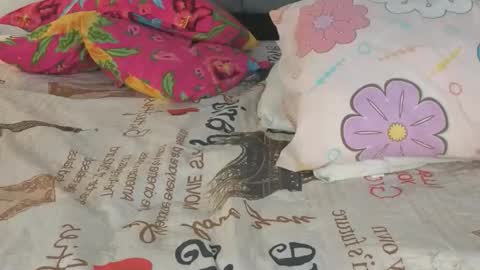 Snapshot of emma_blake__ chatting on December 2025 05:35:02 AM Emma online show from December 2025 05:35:02 AM