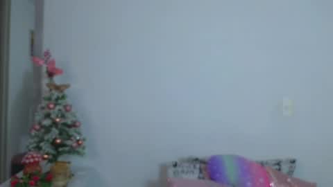 Snapshot of emma_blue_ chatting on December 2024 12:34:02 AM Emma Blue modelo independiente online show from December 2024 12:34:02 AM