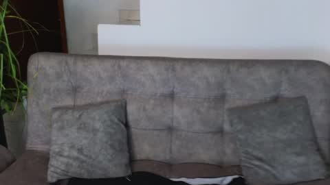 Snapshot of emma_blue_ chatting on March 2025 03:00:01 AM Emma Blue modelo independiente online show from March 2025 03:00:01 AM