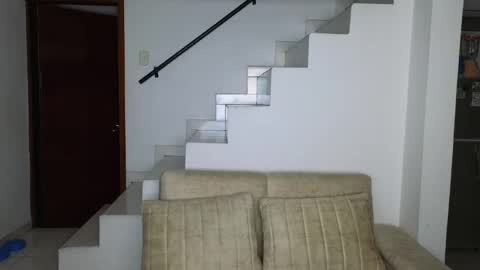 Snapshot of emma_blue_ chatting on October 2025 04:07:02 AM Emma Blue modelo independiente online show from October 2025 04:07:02 AM