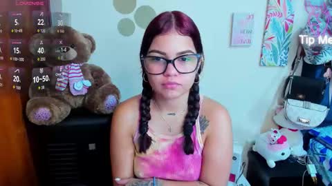 emma_boo_ online show from December 2025 03:40:02 PM