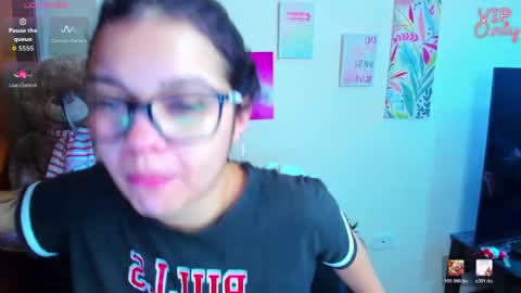 emma_boo_ online show from June 2026 01:35:02 PM
