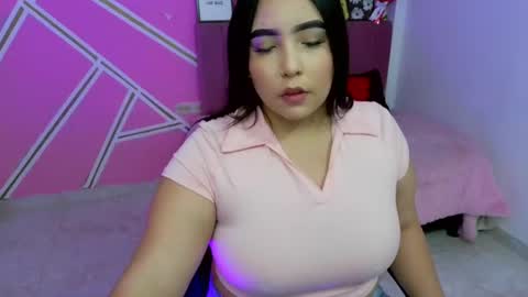 Snapshot of emma_conty chatting on July 2026 02:23:02 PM emma_conty online show from July 2026 02:23:02 PM