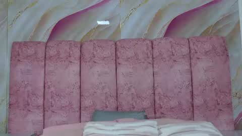 Snapshot of emma_curvy1 chatting on August 2026 03:08:02 AM Emma online show from August 2026 03:08:02 AM