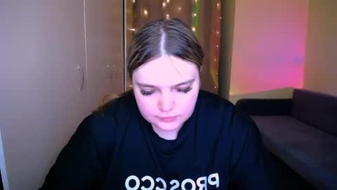 Snapshot of emma_dorn chatting on May 2026 11:49:02 AM Eva online show from May 2026 11:49:02 AM