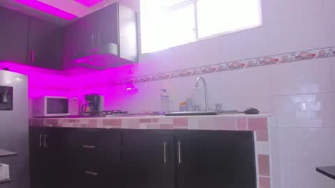 Emma online show from March 2026 06:55:01 PM