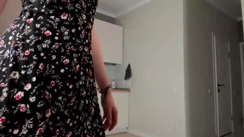 Emma online show from November 2025 03:16:02 AM