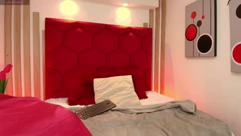 Emma 3 online show from April 2026 01:03:02 PM