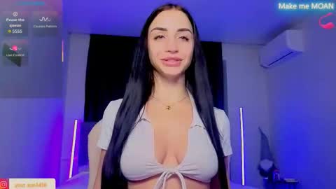 Emma online show from October 2025 05:08:01 PM