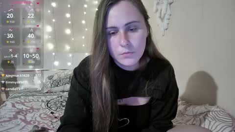 emma_just online show from September 2025 07:36:01 PM